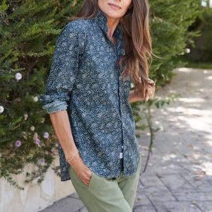 Frank & Eileen classic button up shirt L